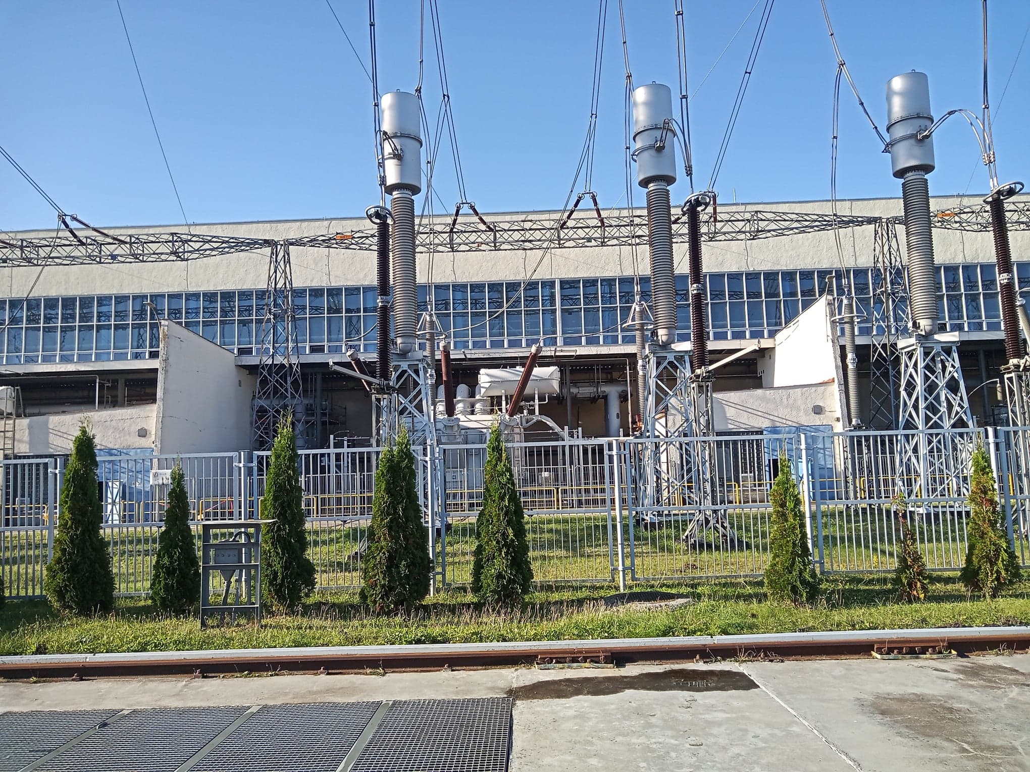 Zwiedzanie Elektrowni Wodnej w Żarnowcu
