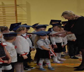 Pasowanie na pierwszoklasistów. zdjecie 21