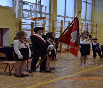 Pasowanie na pierwszoklasistów. zdjecie 15