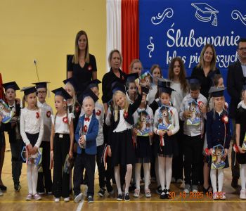 Wyprawka do klasy pierwszej szkoły podstawowej Zespołu Kształcenia i Wychowania w Gniewinie na rok szkolny 2025/2026 5