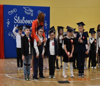 Pasowanie na pierwszoklasistów. zdjecie 66