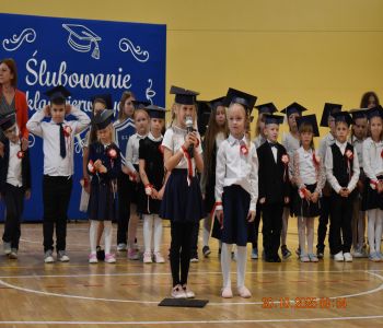 Pasowanie na pierwszoklasistów. zdjecie 56