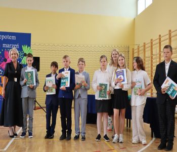Uroczystość zakończenia roku szkolnego. zdjecie 8