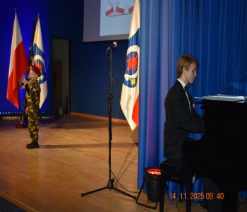 Konkurs piosenki patriotycznej.