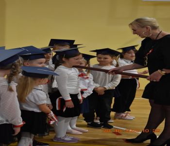 Pasowanie na pierwszoklasistów. zdjecie 19