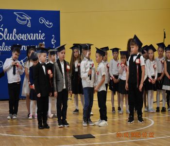 Pasowanie na pierwszoklasistów. zdjecie 45