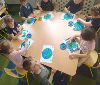 Światowy Dzień Ziemi w przedszkolu. zdjecie 6