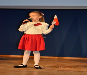 I Międzyszkolny konkurs piosenki patriotycznej. zdjecie 6