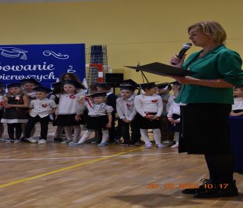 Pasowanie na pierwszoklasistów. zdjecie 10