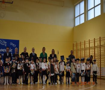 Pasowanie na pierwszoklasistów. zdjecie 64