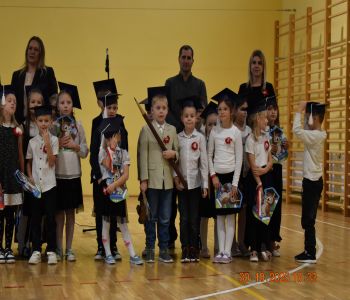 Pasowanie na pierwszoklasistów. zdjecie 75