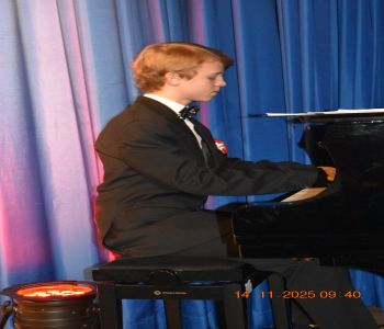 I Międzyszkolny konkurs piosenki patriotycznej. zdjecie 1