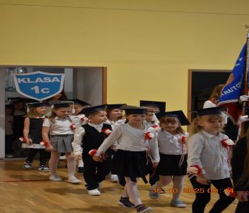 Pasowanie na pierwszoklasistów. zdjecie 6