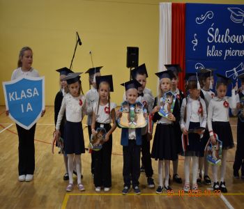 Pasowanie na pierwszoklasistów. zdjecie 57
