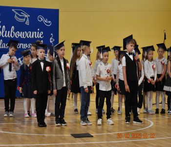 Pasowanie na pierwszoklasistów. zdjecie 49