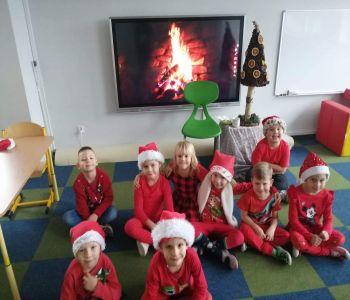 Wizyta św. Mikołaja w naszym przedszkolu. zdjecie 6